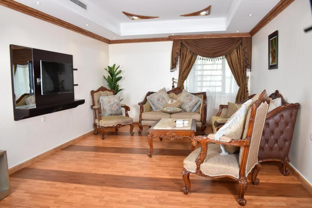 Diva Hotel Suites Jeddah Bagian luar foto