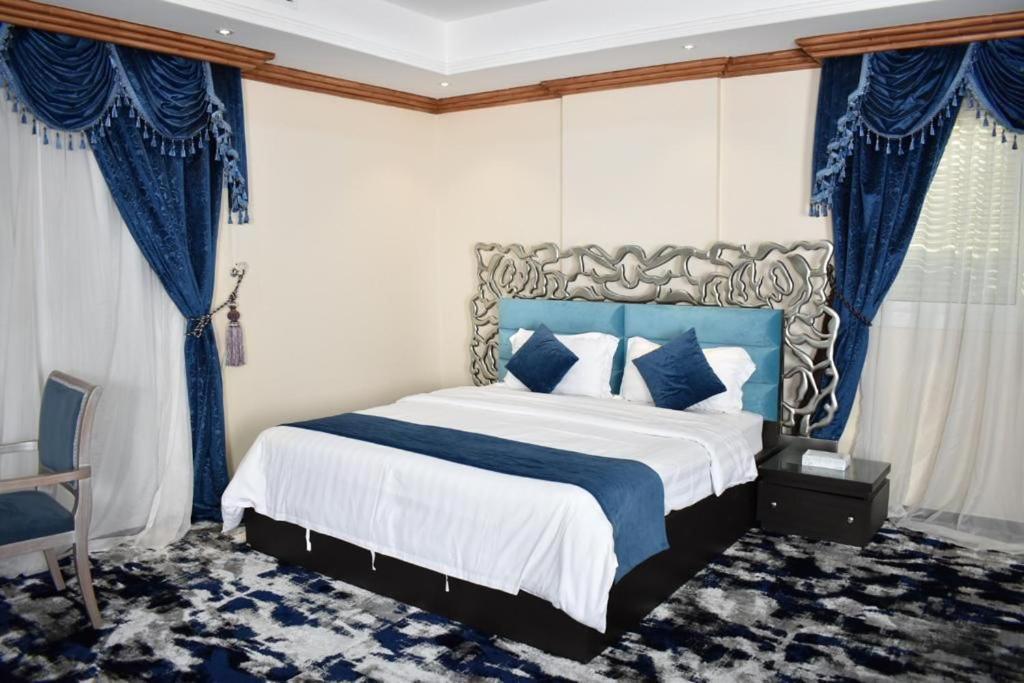 Diva Hotel Suites Jeddah Bagian luar foto